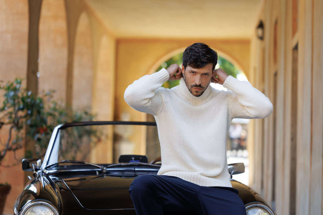 Facts About Cashmere Turtleneck Sweaters