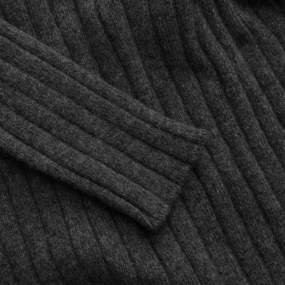 Alpen Turtleneck Dark Grey — lifestyle