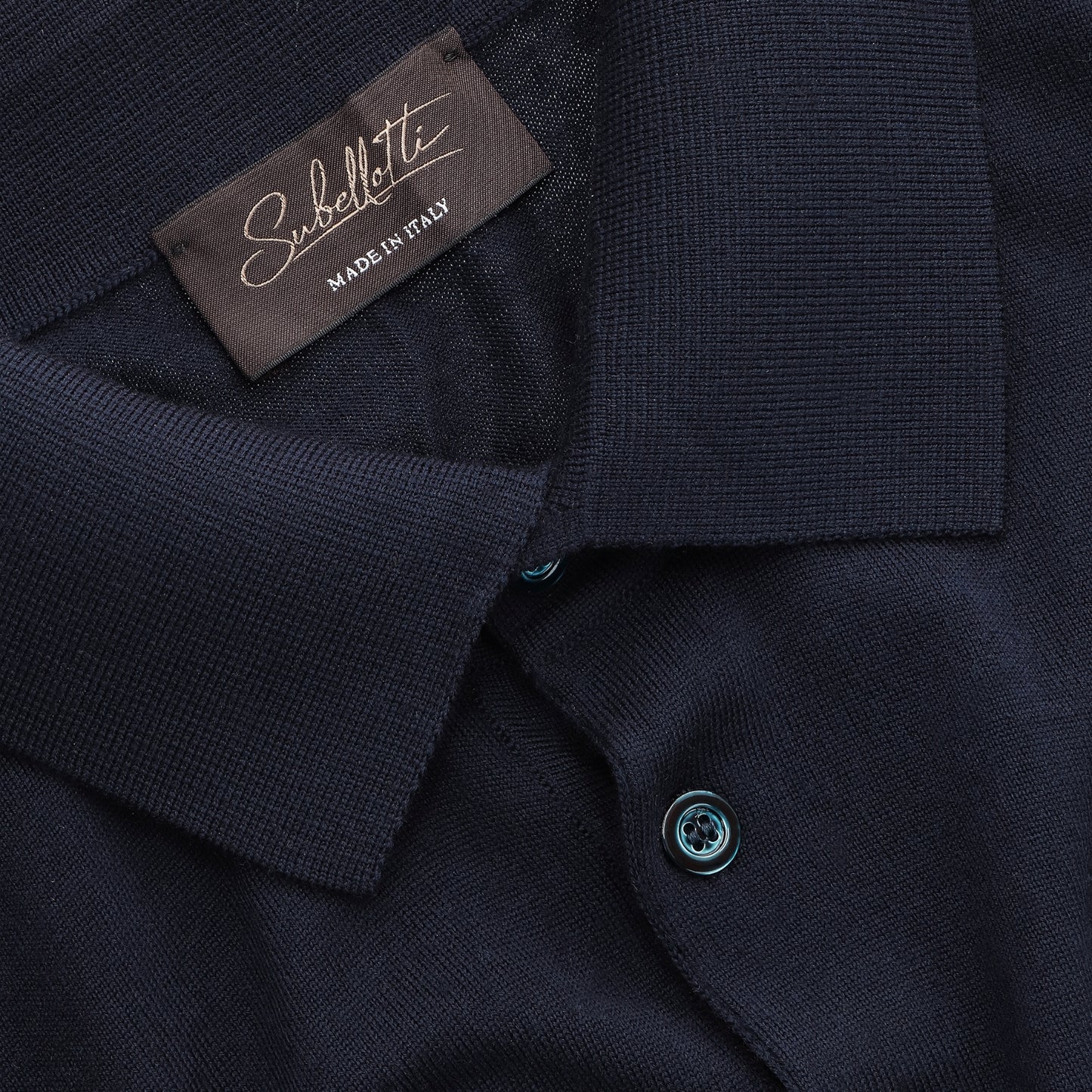 Bellagio Polo Midnight Navy — collar and knit detail