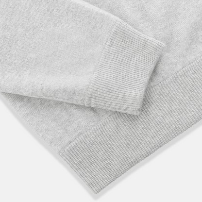 Luno Crewneck Ghiaccio — knit and sleeve detail